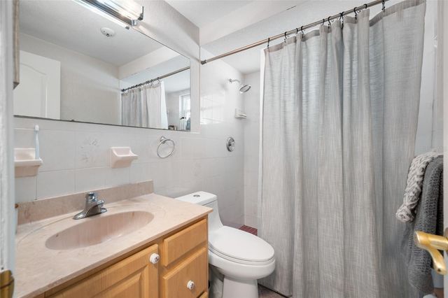 5130 VICTORIA LANE, Holiday, FL 34690
