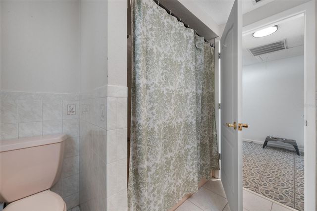 5130 VICTORIA LANE, Holiday, FL 34690