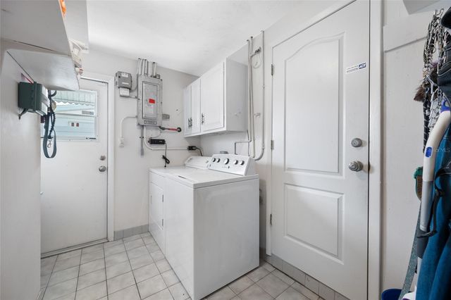 5130 VICTORIA LANE, Holiday, FL 34690