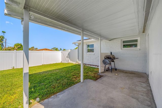 5130 VICTORIA LANE, Holiday, FL 34690