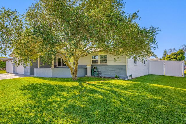 5130 VICTORIA LANE, Holiday, FL 34690