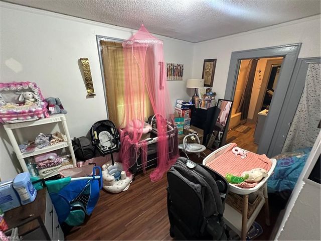 1504 Gholson Avenue, Winston-salem, NC 27107