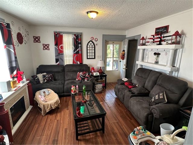 1504 Gholson Avenue, Winston-salem, NC 27107