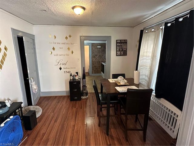 1504 Gholson Avenue, Winston-salem, NC 27107