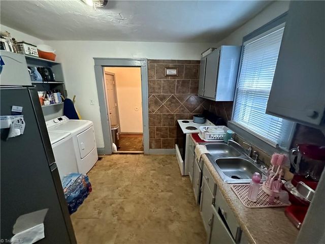 1504 Gholson Avenue, Winston-salem, NC 27107