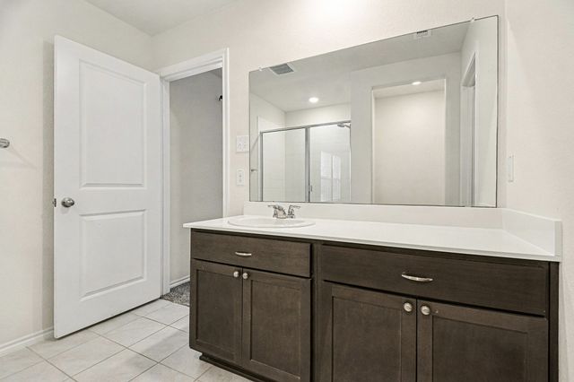 717 English Drive, Aubrey, TX 76227