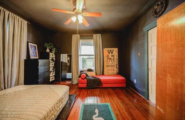 914 Snover Street, Houston, TX 77007