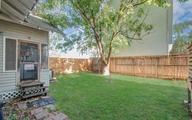 914 Snover Street, Houston, TX 77007
