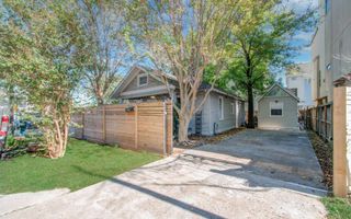 914 Snover Street, Houston, TX 77007