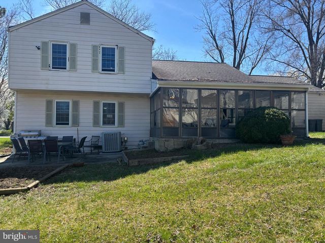 15501 PEACH LEAF LN, North Potomac, MD 20878