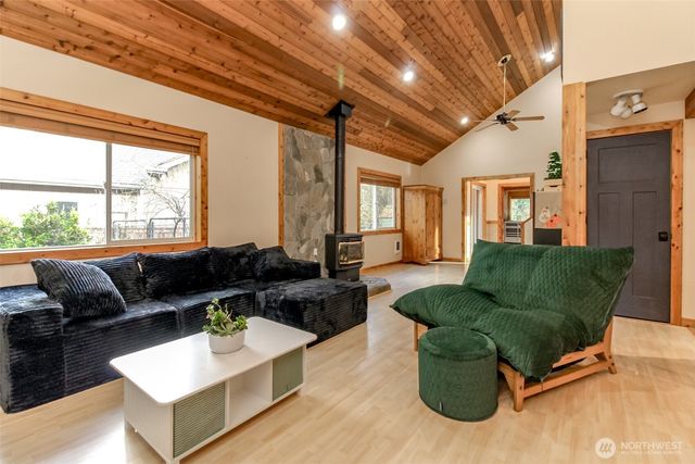 11117 Minterwood Drive NW, Gig Harbor, WA 98329