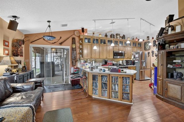 13641 SW 17th Ct, Miramar, FL 33027