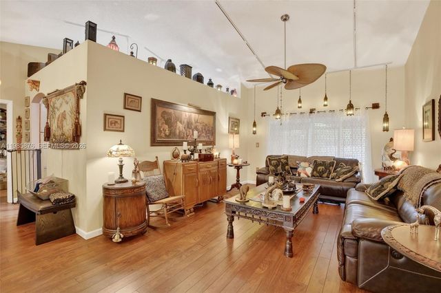 13641 SW 17th Ct, Miramar, FL 33027