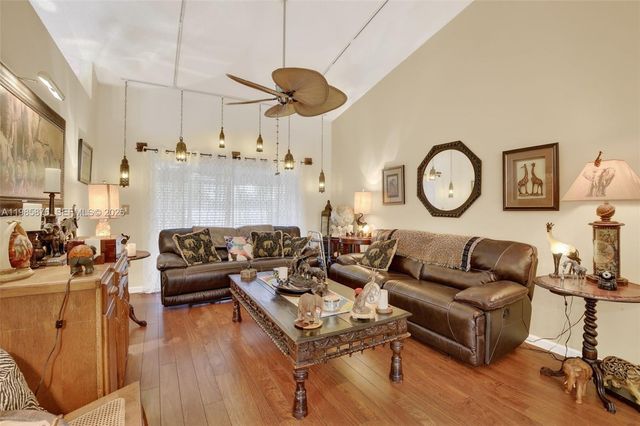 13641 SW 17th Ct, Miramar, FL 33027