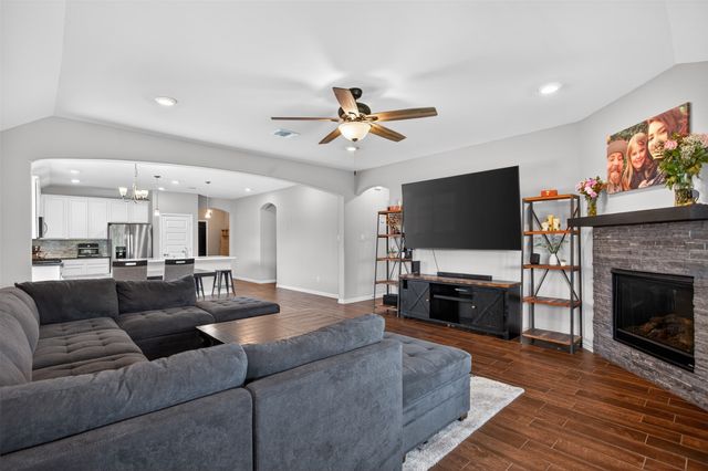 1290 Binfield Drive, Forney, TX 75126