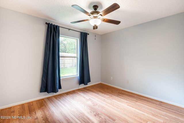 1676 GLEN LAUREL Drive, Middleburg, FL 32068
