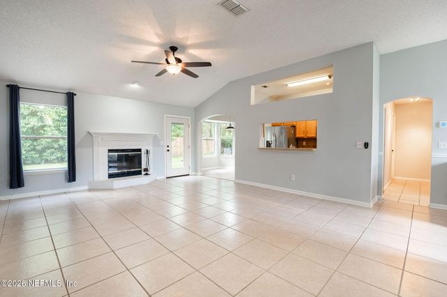 1676 GLEN LAUREL Drive, Middleburg, FL 32068