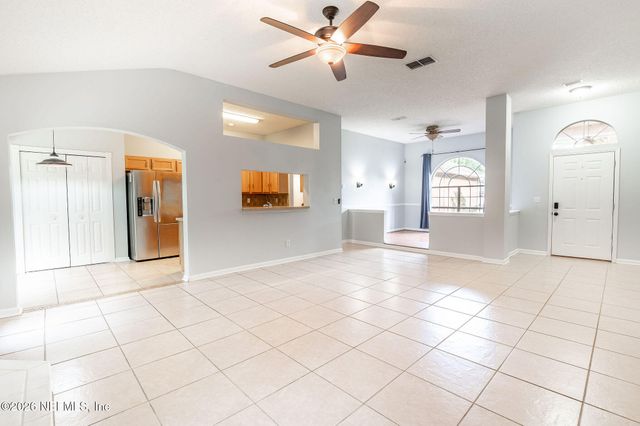 1676 GLEN LAUREL Drive, Middleburg, FL 32068