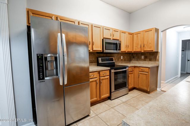 1676 GLEN LAUREL Drive, Middleburg, FL 32068