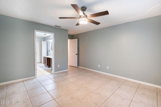 1676 GLEN LAUREL Drive, Middleburg, FL 32068