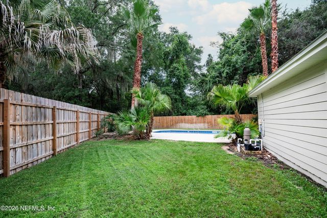 1676 GLEN LAUREL Drive, Middleburg, FL 32068