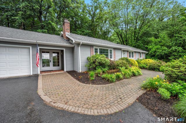 21 Lost Brook Lane, Wallingford, CT 06492