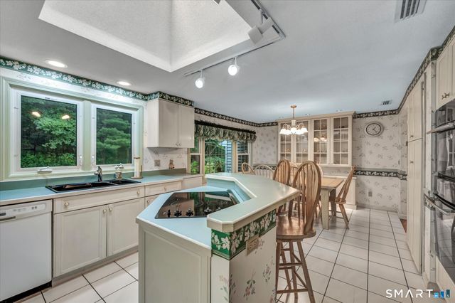 21 Lost Brook Lane, Wallingford, CT 06492