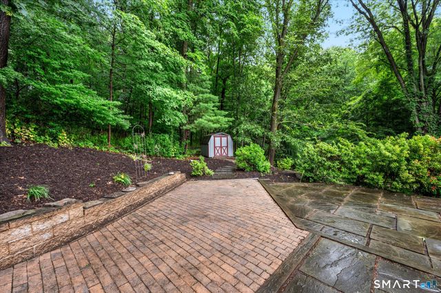 21 Lost Brook Lane, Wallingford, CT 06492