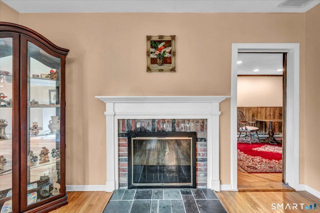21 Lost Brook Lane, Wallingford, CT 06492
