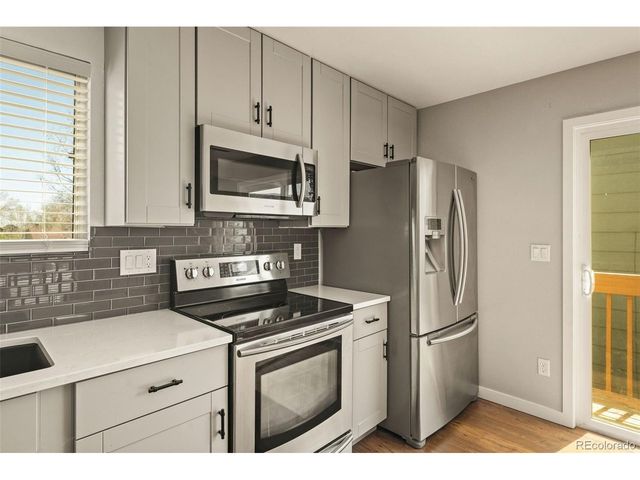 5594 S Zang St, Littleton, CO 80127