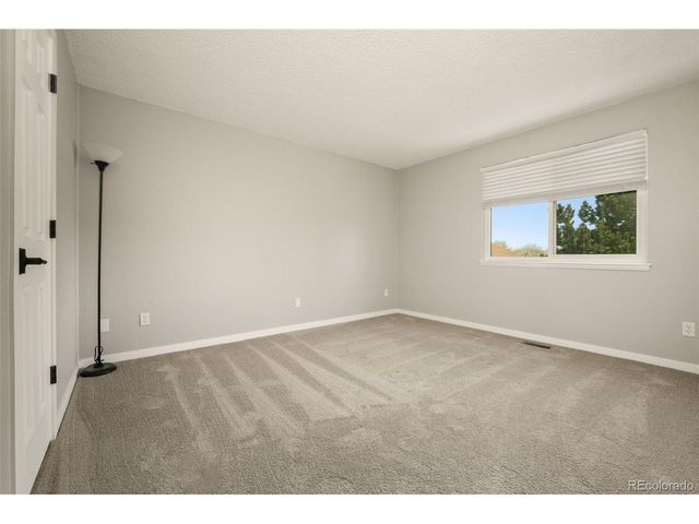 5594 S Zang St, Littleton, CO 80127