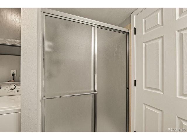 5594 S Zang St, Littleton, CO 80127