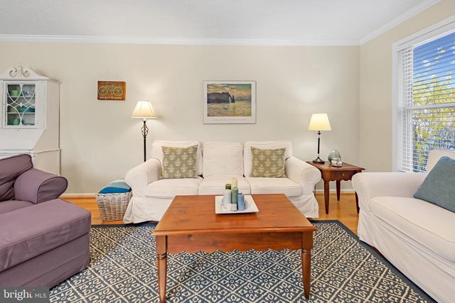 1431 FLYNN CT, Herndon, VA 20170