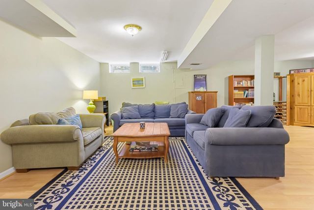 1431 FLYNN CT, Herndon, VA 20170