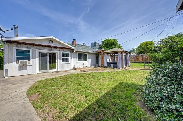 6409 Larry Way, North Highlands, CA 95660