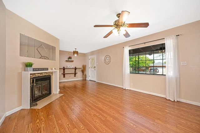 6409 Larry Way, North Highlands, CA 95660