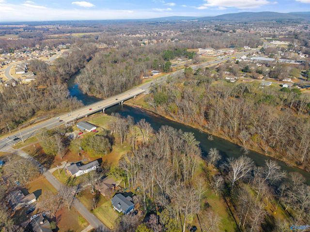 130 River Walk Trail, New Market, AL 35761