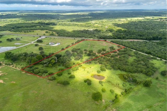 5485 County Road 249 WAY, Gonzales, TX 78629