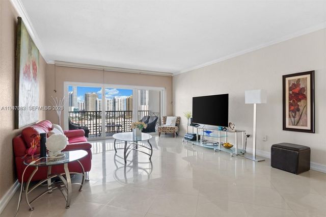 300 Bayview Dr 1707, Sunny Isles Beach, FL 33160