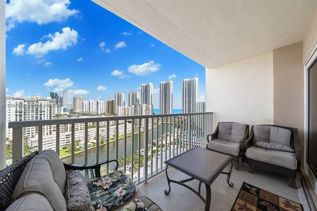 300 Bayview Dr 1707, Sunny Isles Beach, FL 33160