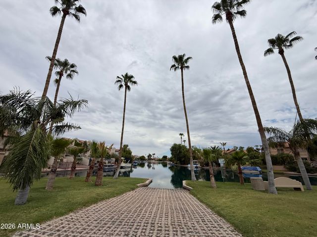 1151 W HORSESHOE Avenue, Gilbert, AZ 85233