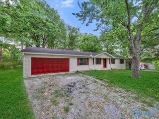 135 Dusty Drive, Arab, AL 35016