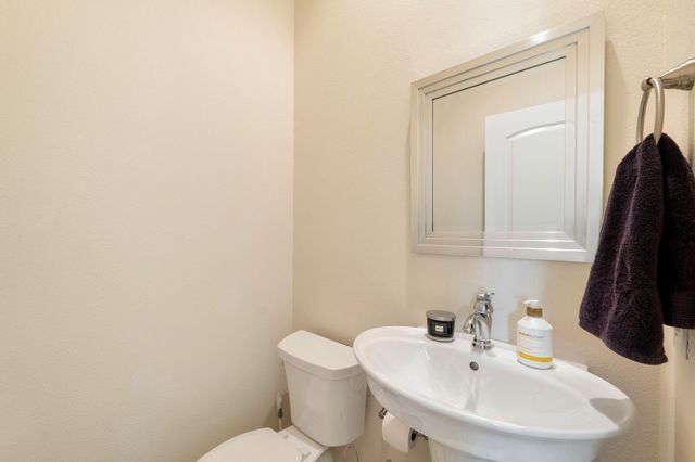 1215 Haven LN 102, Georgetown, TX 78626