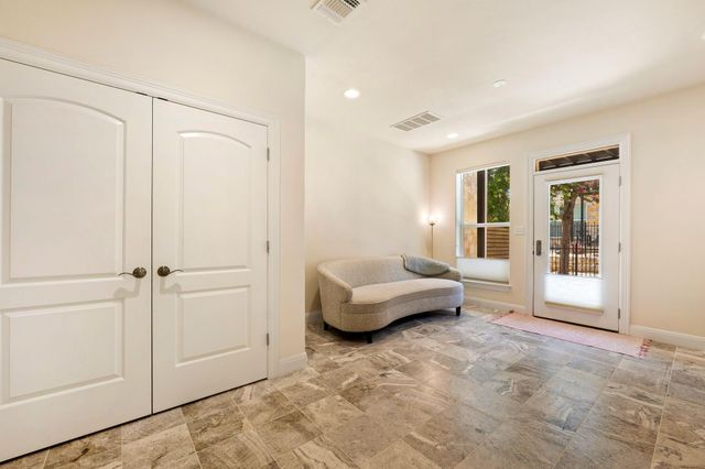 1215 Haven LN 102, Georgetown, TX 78626