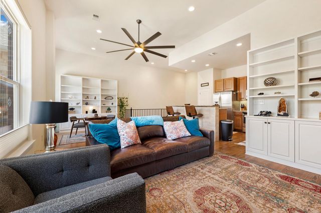 1215 Haven LN 102, Georgetown, TX 78626