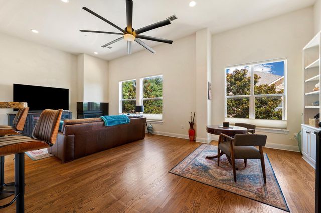 1215 Haven LN 102, Georgetown, TX 78626