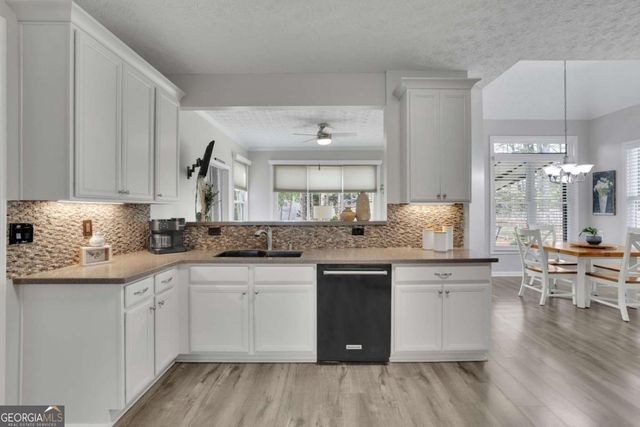 3690 Blackgold Drive, Buford, GA 30519