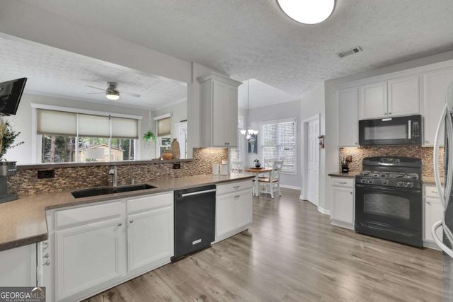 3690 Blackgold Drive, Buford, GA 30519