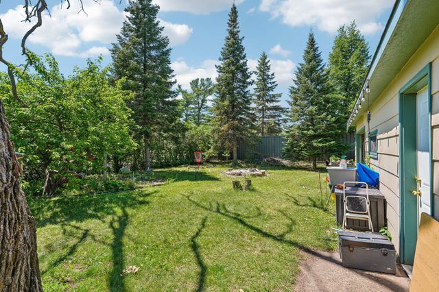 38804 8th Avenue, North Branch, MN 55056
