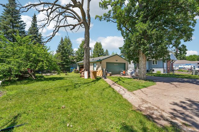 38804 8th Avenue, North Branch, MN 55056